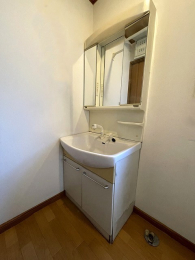 ���ʑ�E���ʏ� �V�����[����t�����ʑ�