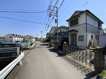 �O�ʓ��H�܂ތ��n�ʐ^ �쉎�X������1�{�������ʂ�͌�ʗʂ����Ȃ��Â��ł�