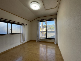 �m�� 2F�쑤�@5���m��
