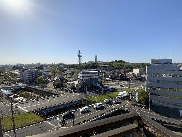 �Z�˂���̒��]�ʐ^ -